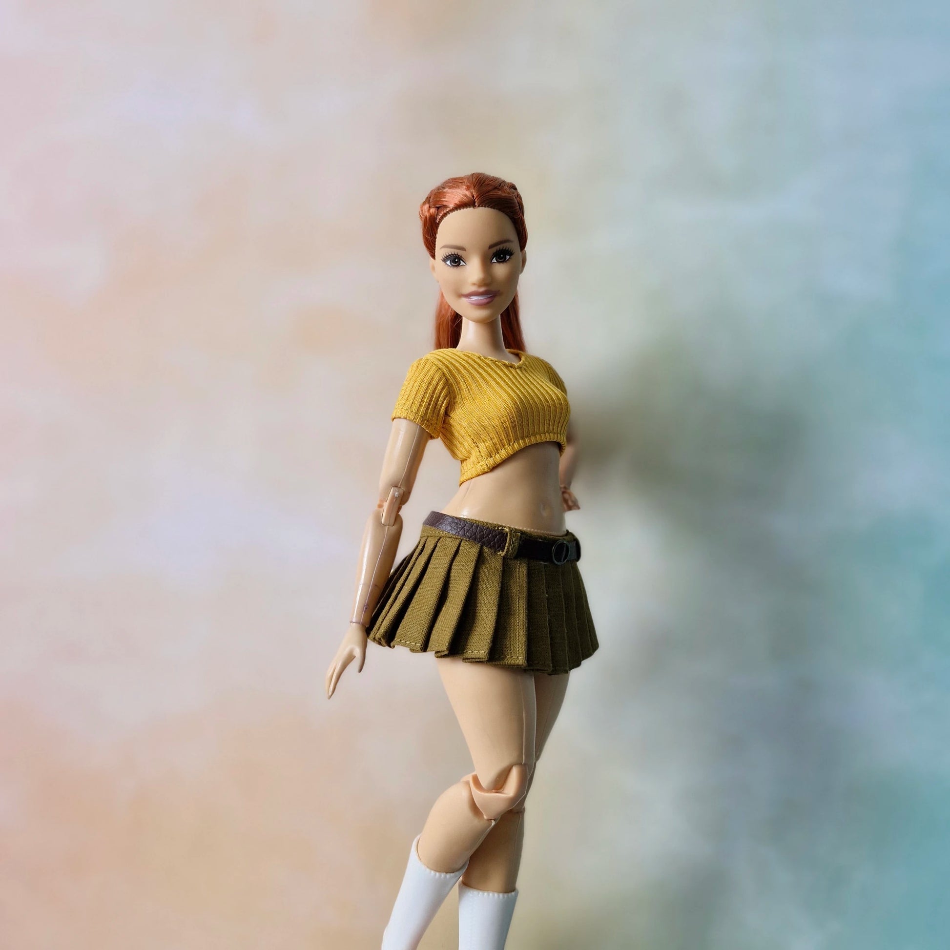 Detailed look at mustard yellow preppy doll outfit for curvy body type
