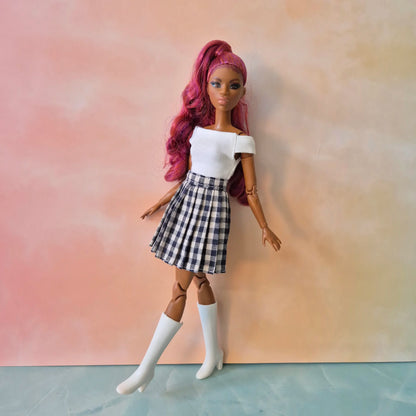 Barbie wear white top and skirt
