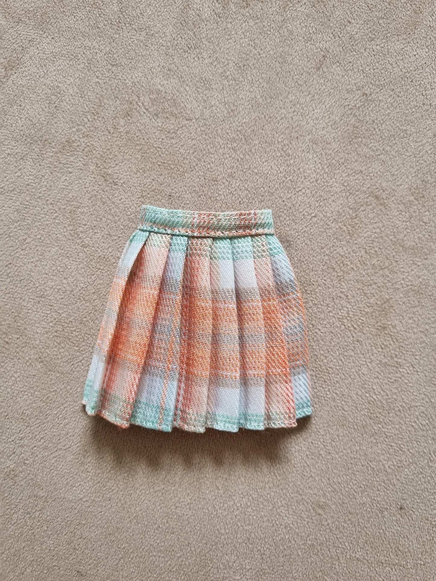 Skirt for Barbie