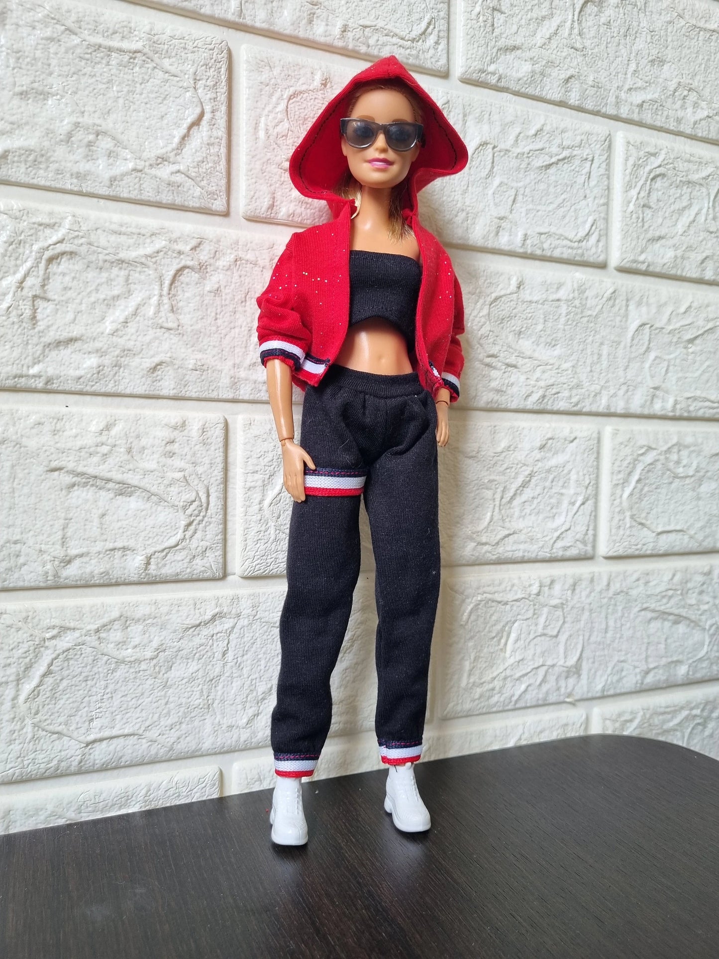 Sport costume for barbie